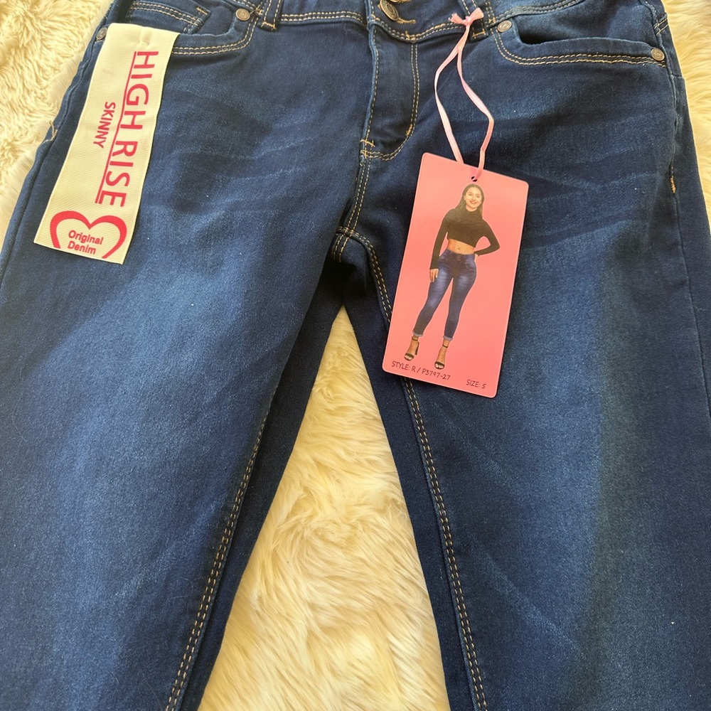 Bamboo original denim size 5 .